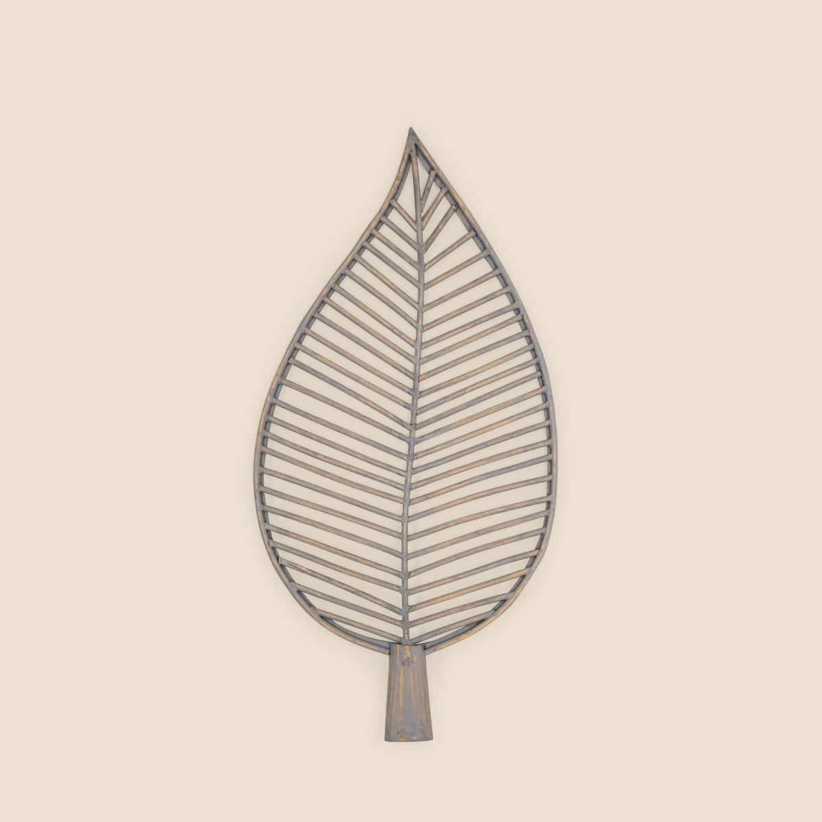 Small Rattan Leaf, Light Grey