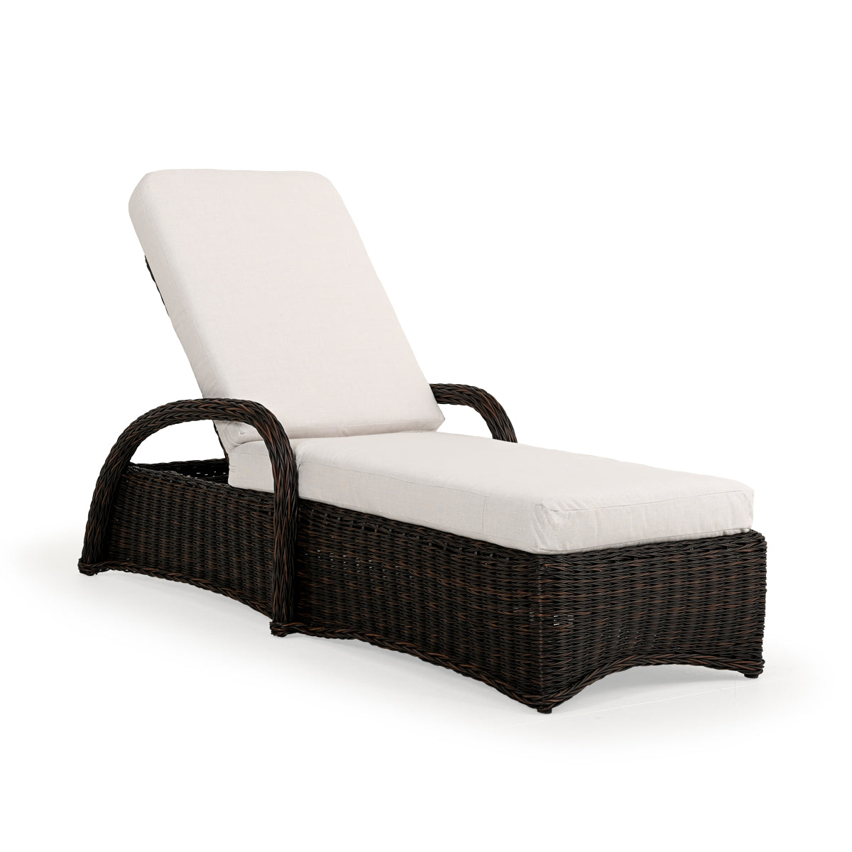 Maldives Outdoor Wicker Chaise Lounge