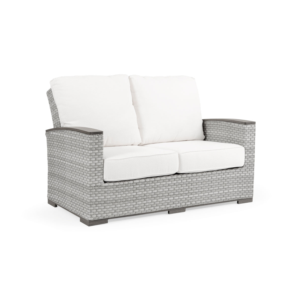 Retreat Outdoor Wicker Loveseat